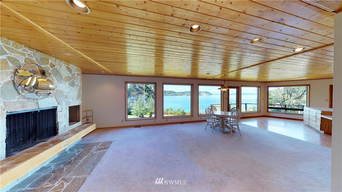 11101 Larson Road Anderson Island, WA 98303 - Photo 3 of 25 Gallery Image 3