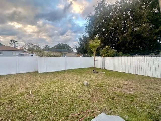 $2,100 | 3842 Spring Breeze Drive, Orlando, FL 32829