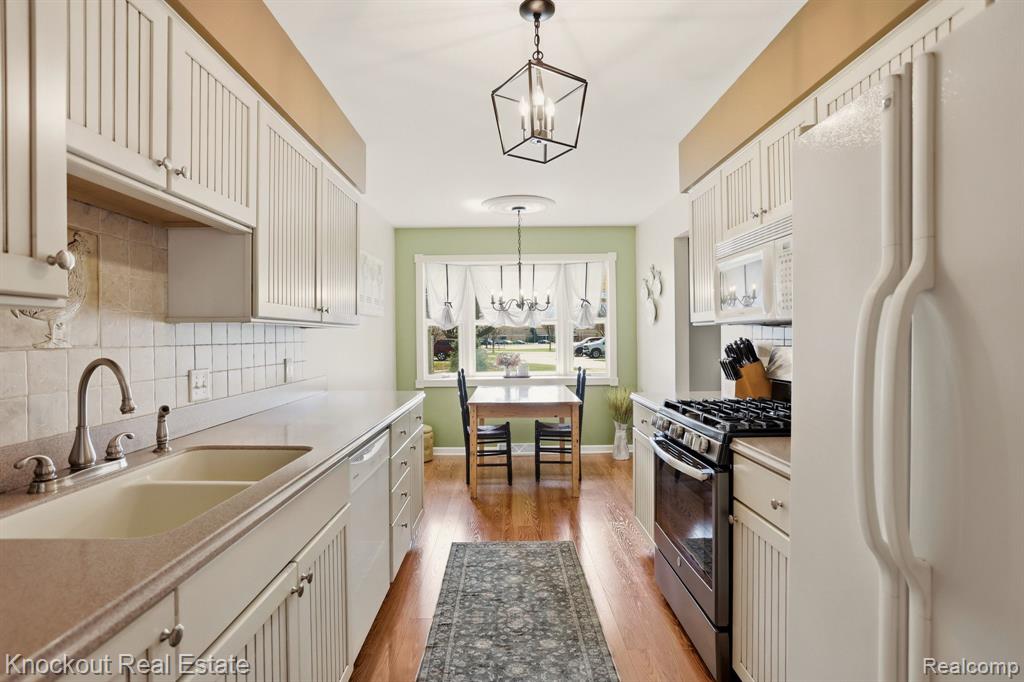 239 Churchgrove Road Frankenmuth, MI 48734 - Photo 14 of 45