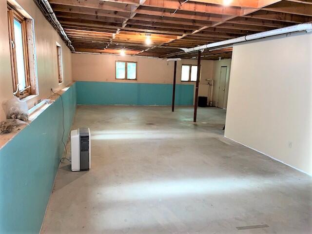 162 New Road Arundel, ME 04046 - Photo 27 of 36 Basement