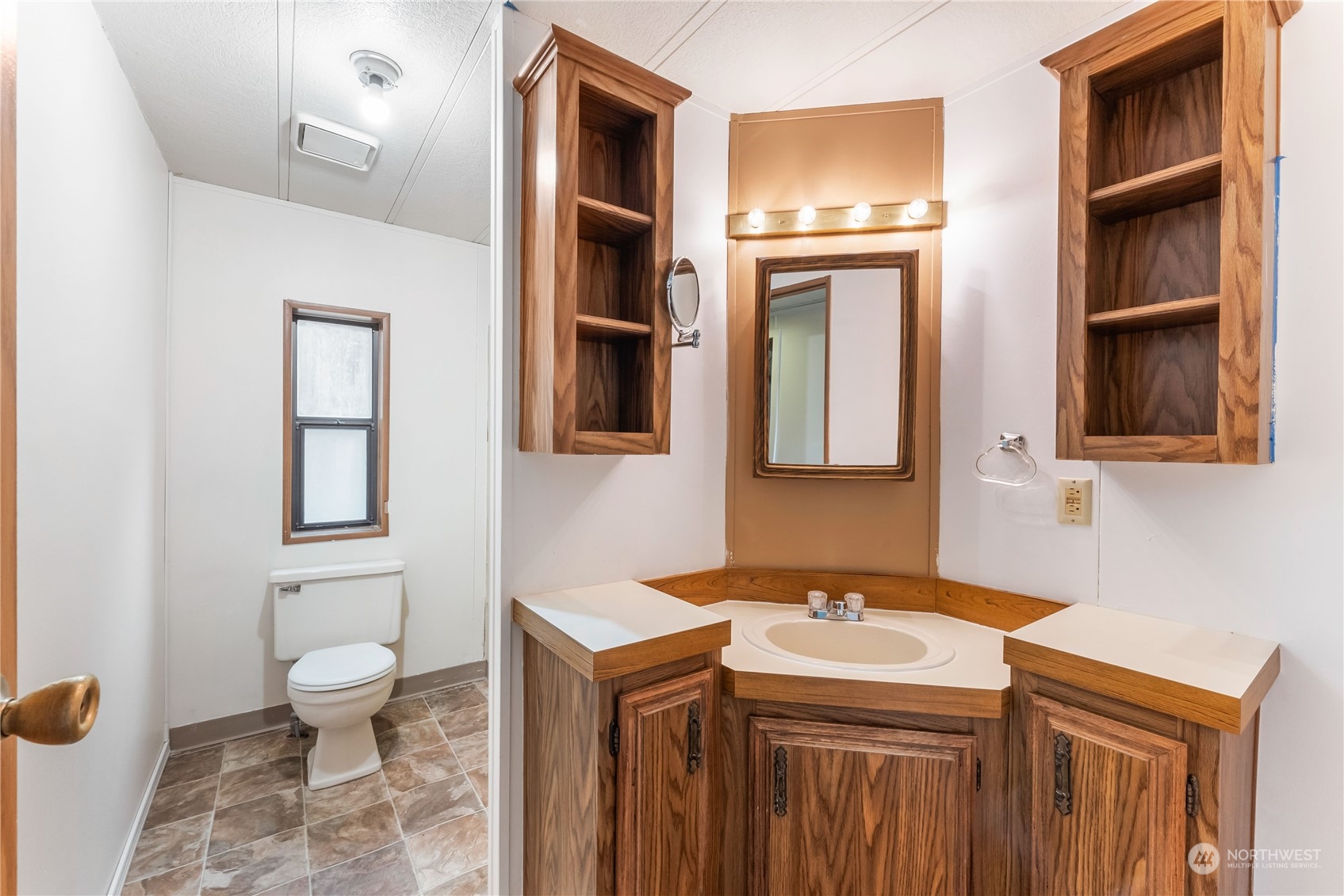 4925 Geiger Road Southeast Port Orchard, WA 98367 - Photo 19 of 38 Gallery Image 19