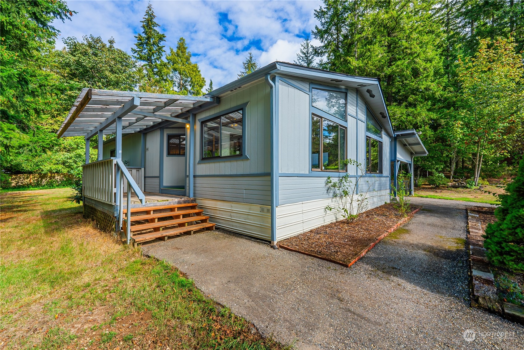 4925 Geiger Road Southeast Port Orchard, WA 98367 - Photo 2 of 38 Gallery Image 2