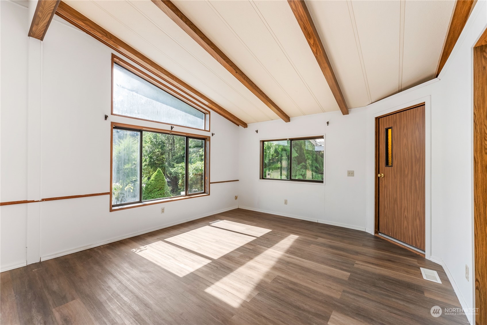 4925 Geiger Road Southeast Port Orchard, WA 98367 - Photo 3 of 38 Gallery Image 3