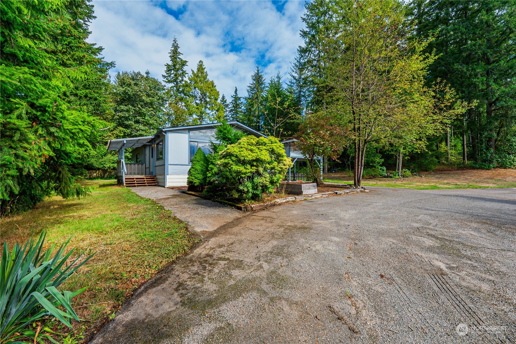 4925 Geiger Road Southeast Port Orchard, WA 98367 - Photo 36 of 38 Gallery Image 36