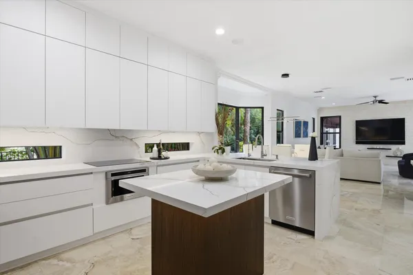 $1,999,000 | 6005 Pinewood Avenue, Parkland, FL 33067