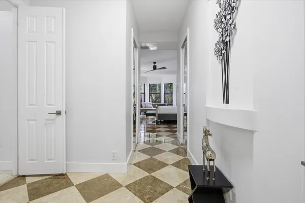 $1,999,000 | 6005 Pinewood Avenue, Parkland, FL 33067