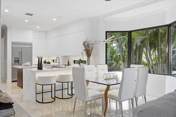 $1,999,000 | 6005 Pinewood Avenue, Parkland, FL 33067