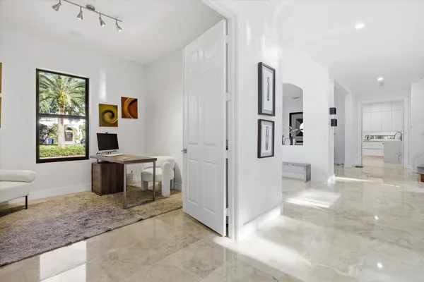 $1,999,000 | 6005 Pinewood Avenue, Parkland, FL 33067