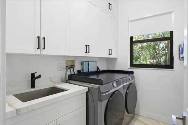 $1,999,000 | 6005 Pinewood Avenue, Parkland, FL 33067