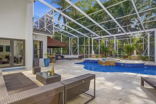 $1,999,000 | 6005 Pinewood Avenue, Parkland, FL 33067