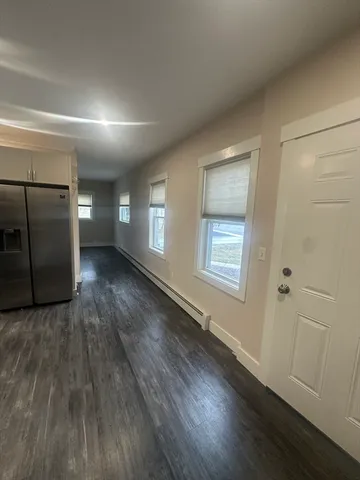 $2,000 | 105 Elm Street, Unit 1, Gardner, MA 01440