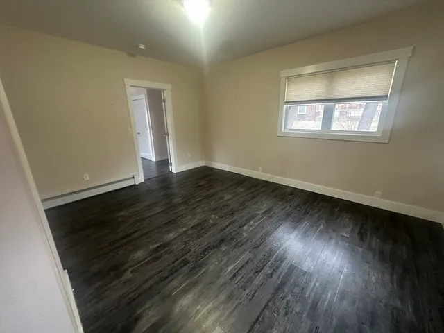 $2,000 | 105 Elm Street, Unit 1, Gardner, MA 01440