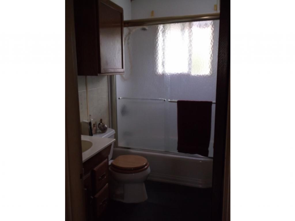 7 5th Street Rochester, NH 03867 - Photo 12 of 18