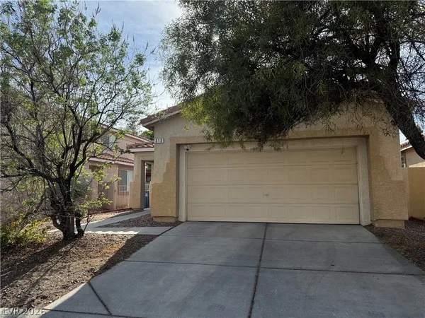 $2,000 | 313 Lilac Arbor Street, Las Vegas, NV 89144