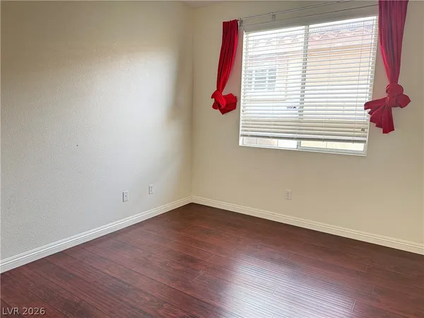 $2,000 | 313 Lilac Arbor Street, Las Vegas, NV 89144