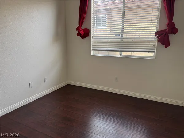 $2,000 | 313 Lilac Arbor Street, Las Vegas, NV 89144