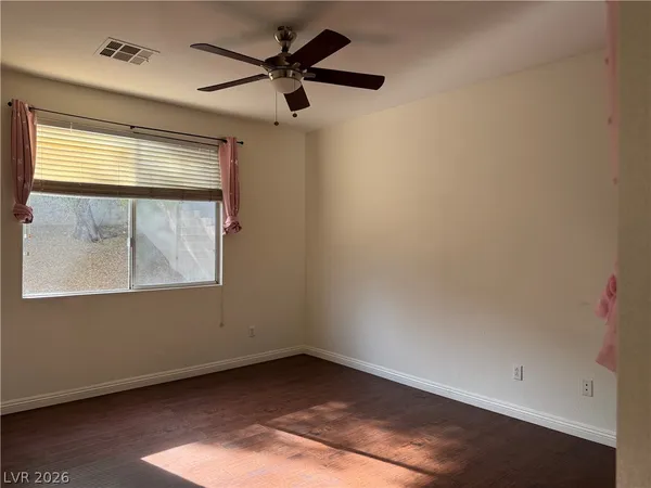 $2,000 | 313 Lilac Arbor Street, Las Vegas, NV 89144