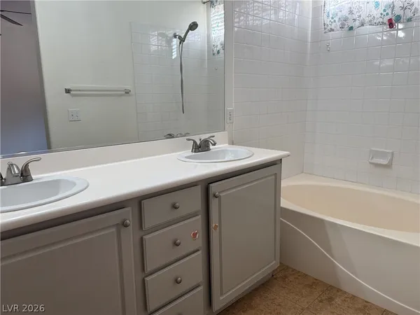 $2,000 | 313 Lilac Arbor Street, Las Vegas, NV 89144