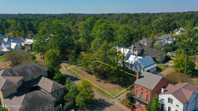 $155,000 | 126 West Florida Boulevard, Madison, MS 39110