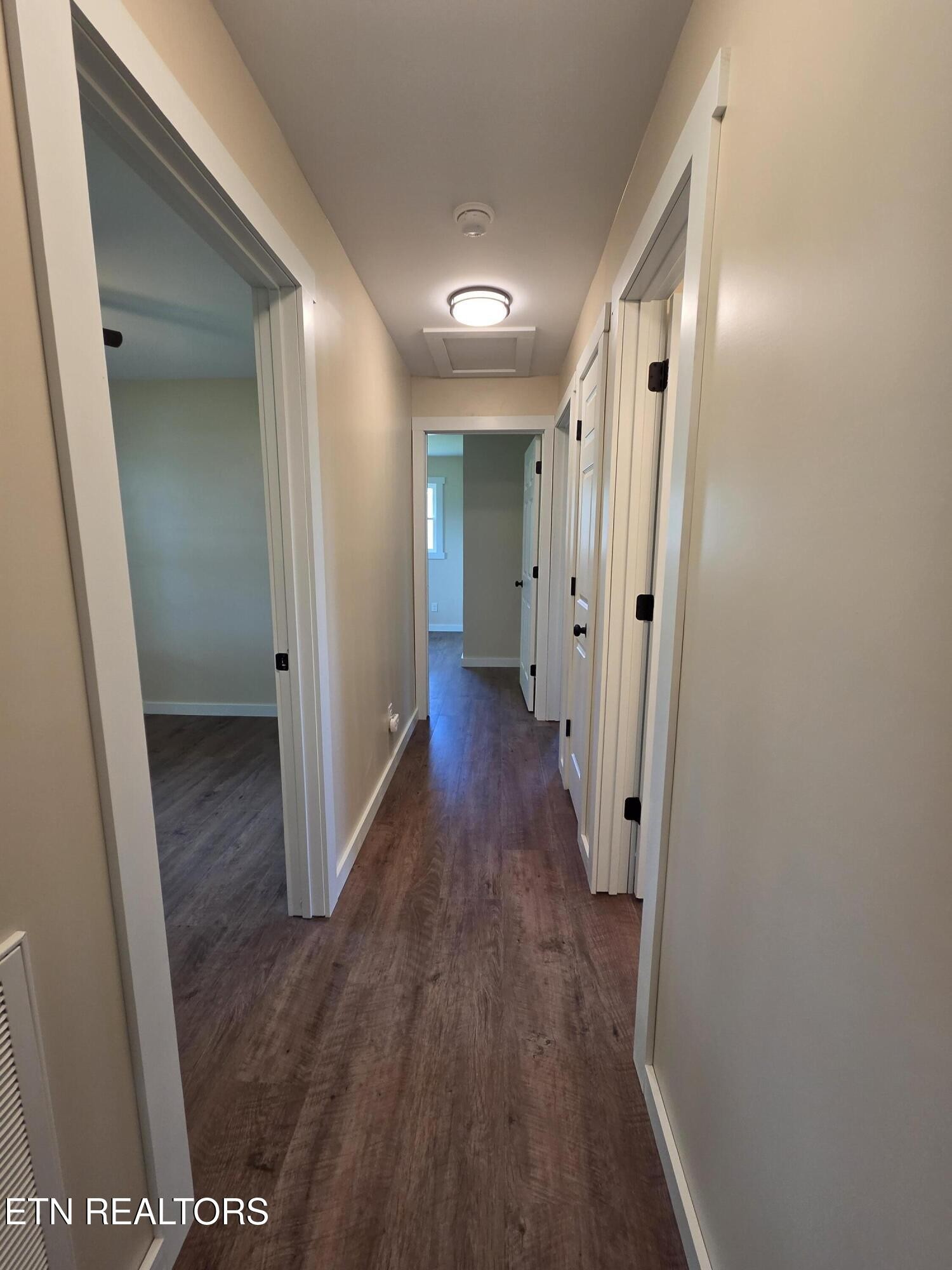 220 Harden Road Sparta, TN 38583 - Photo 7 of 18