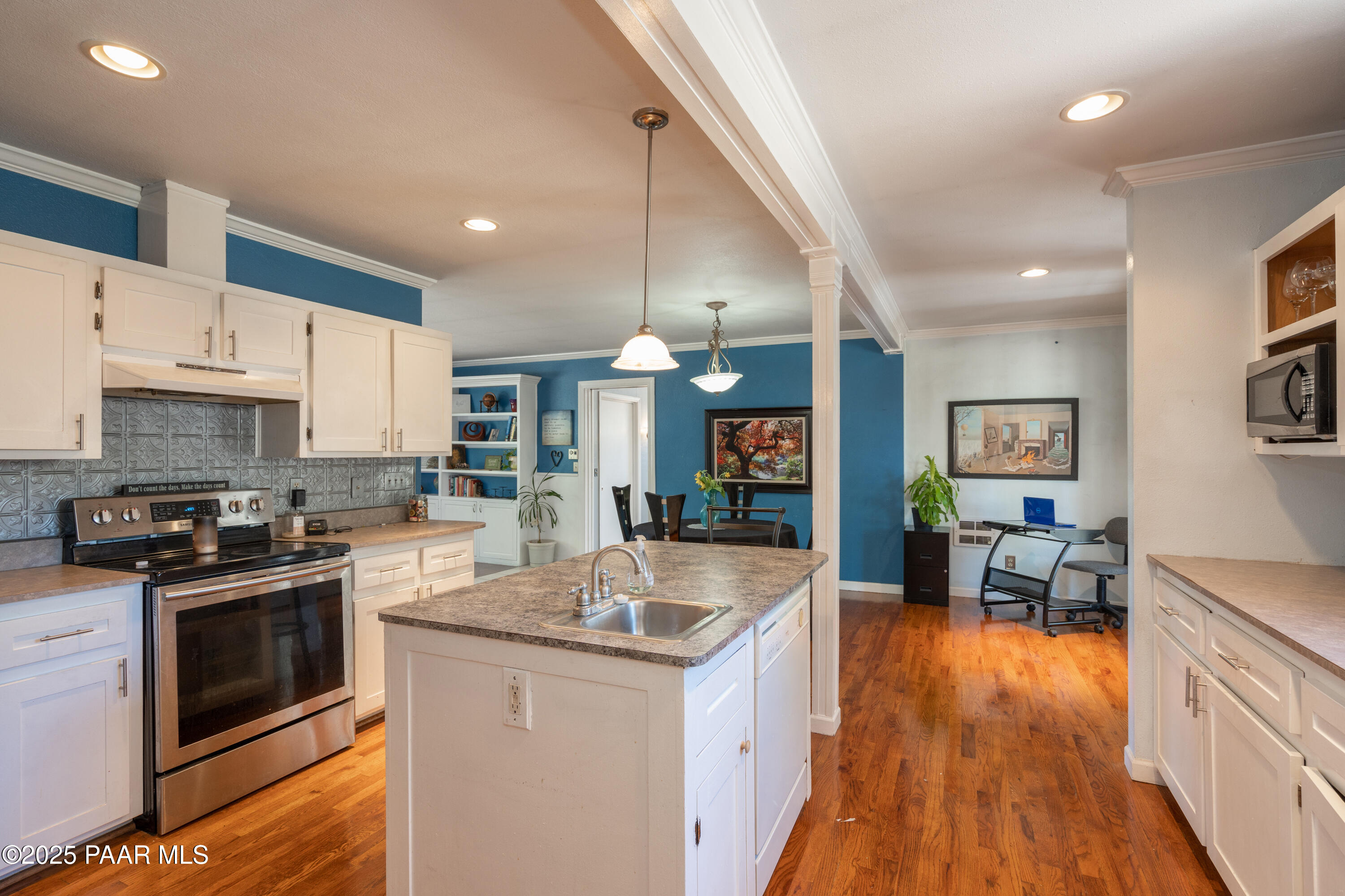 3434 North Tower Road Prescott Valley, AZ 86314 - Photo 11 of 34 Kitchen