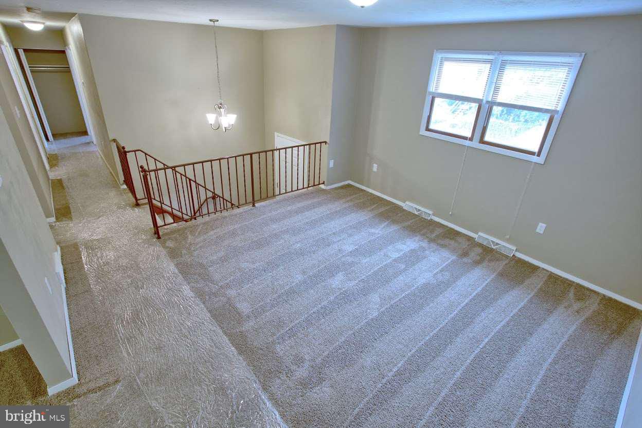 240 Tri Hill Road York, PA 17403 - Photo 4 of 15 Gallery Image 4