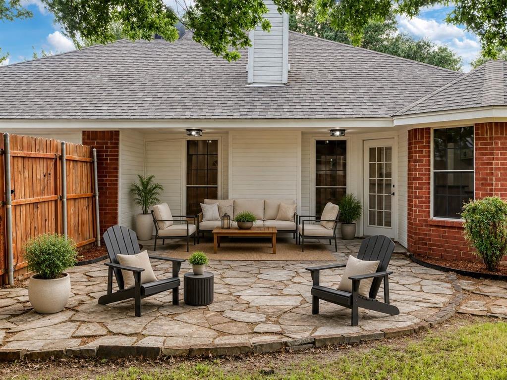 215 Barbara Way Red Oak, TX 75154 - Photo 31 of 36 Virtually staged covered patio — a great outdoor extension of the home, ideal for morning coffee, weekend grilling, or relaxing in the shade.