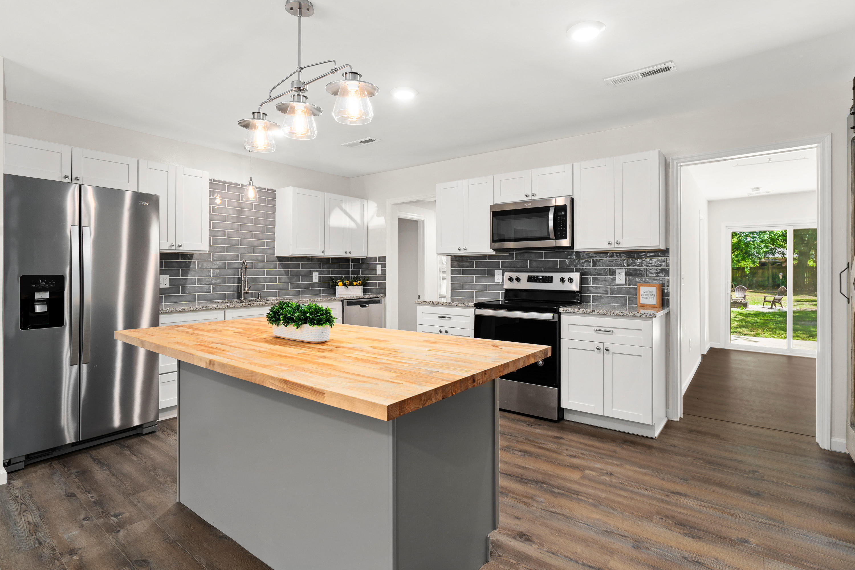 1205 Hawthorne Road Hanahan, SC 29410 - Photo 11 of 27 GPS VISUALS RE PHOTOGRAPHY 10