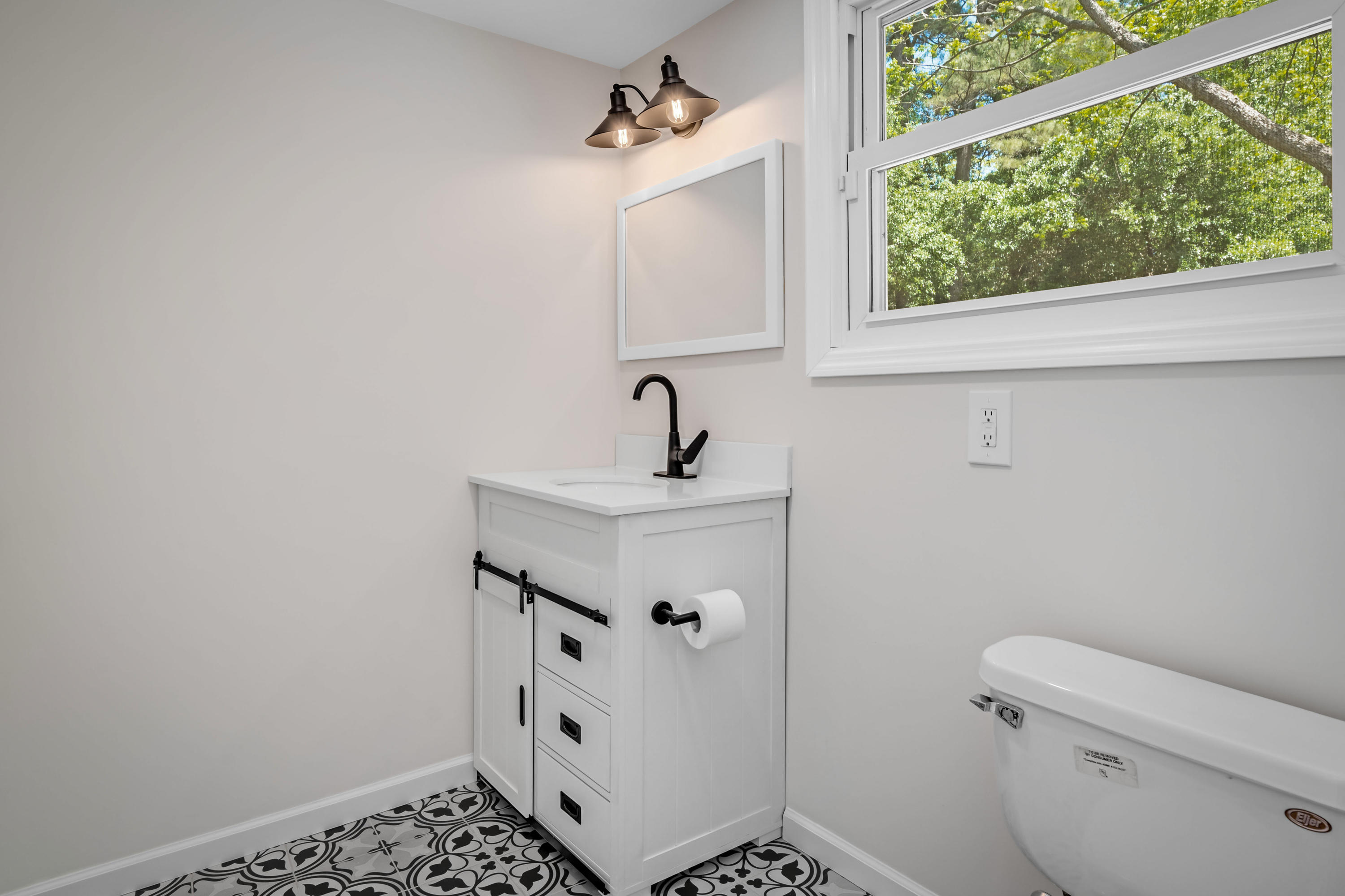 1205 Hawthorne Road Hanahan, SC 29410 - Photo 19 of 27 GPS VISUALS RE PHOTOGRAPHY 20