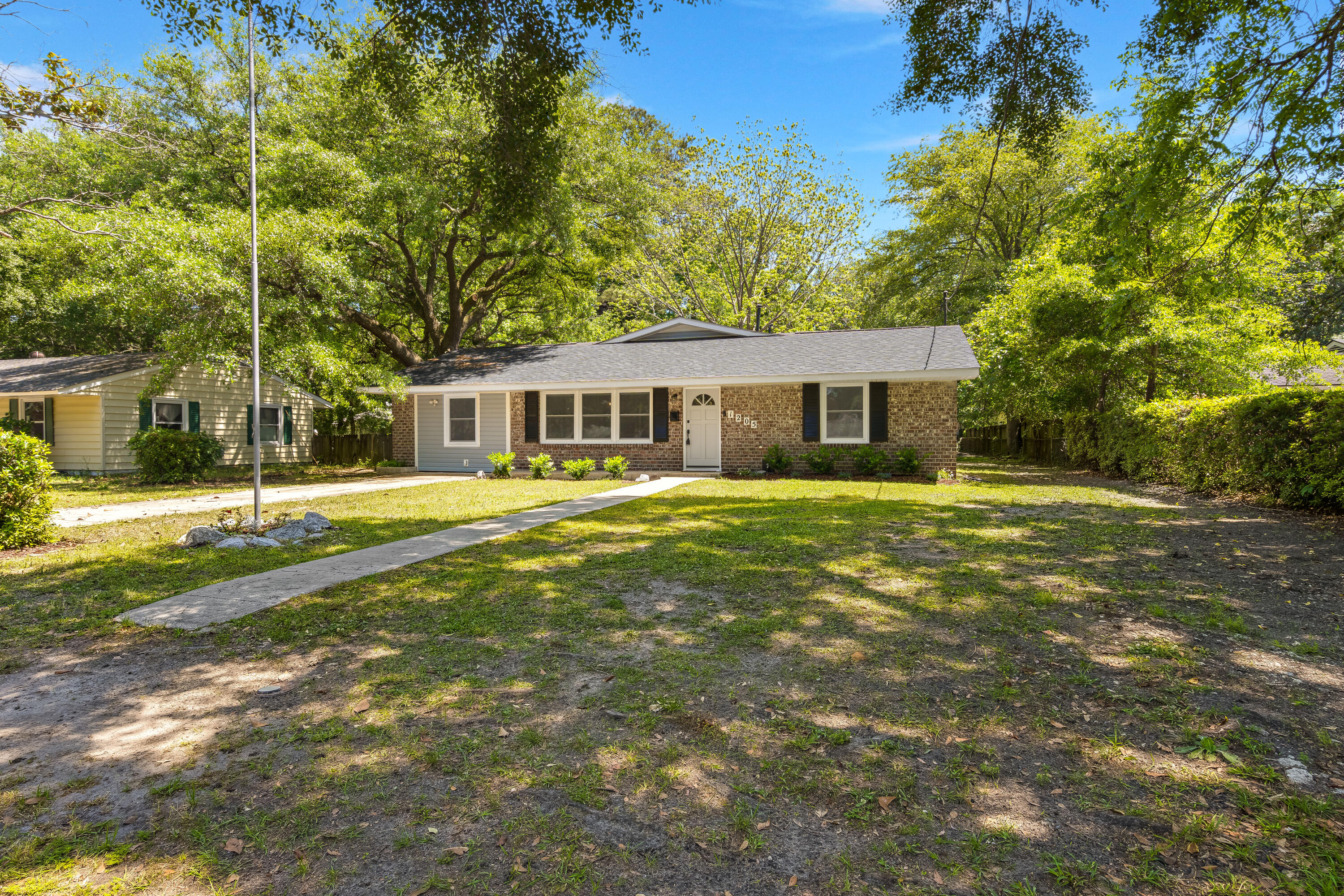 1205 Hawthorne Road Hanahan, SC 29410 - Photo 4 of 27 GPS VISUALS RE PHOTOGRAPHY 3