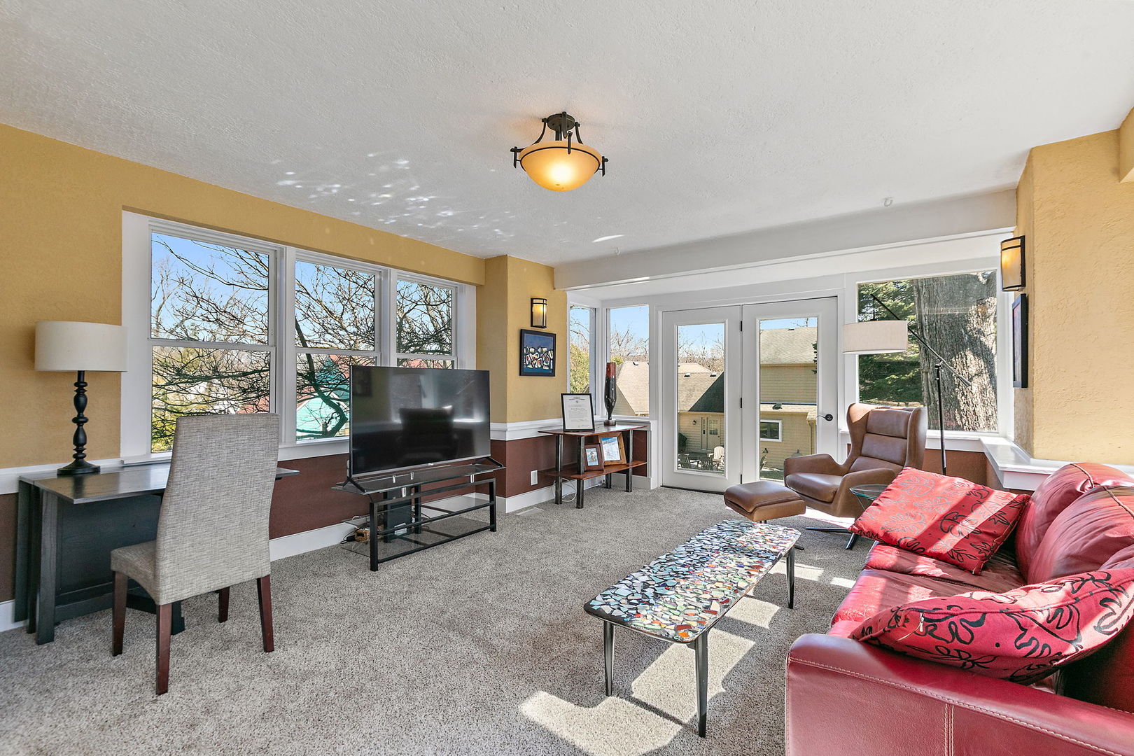 6610 West Hillside Road Crystal Lake, IL 60012 - Photo 22 of 45 Gallery Image 22