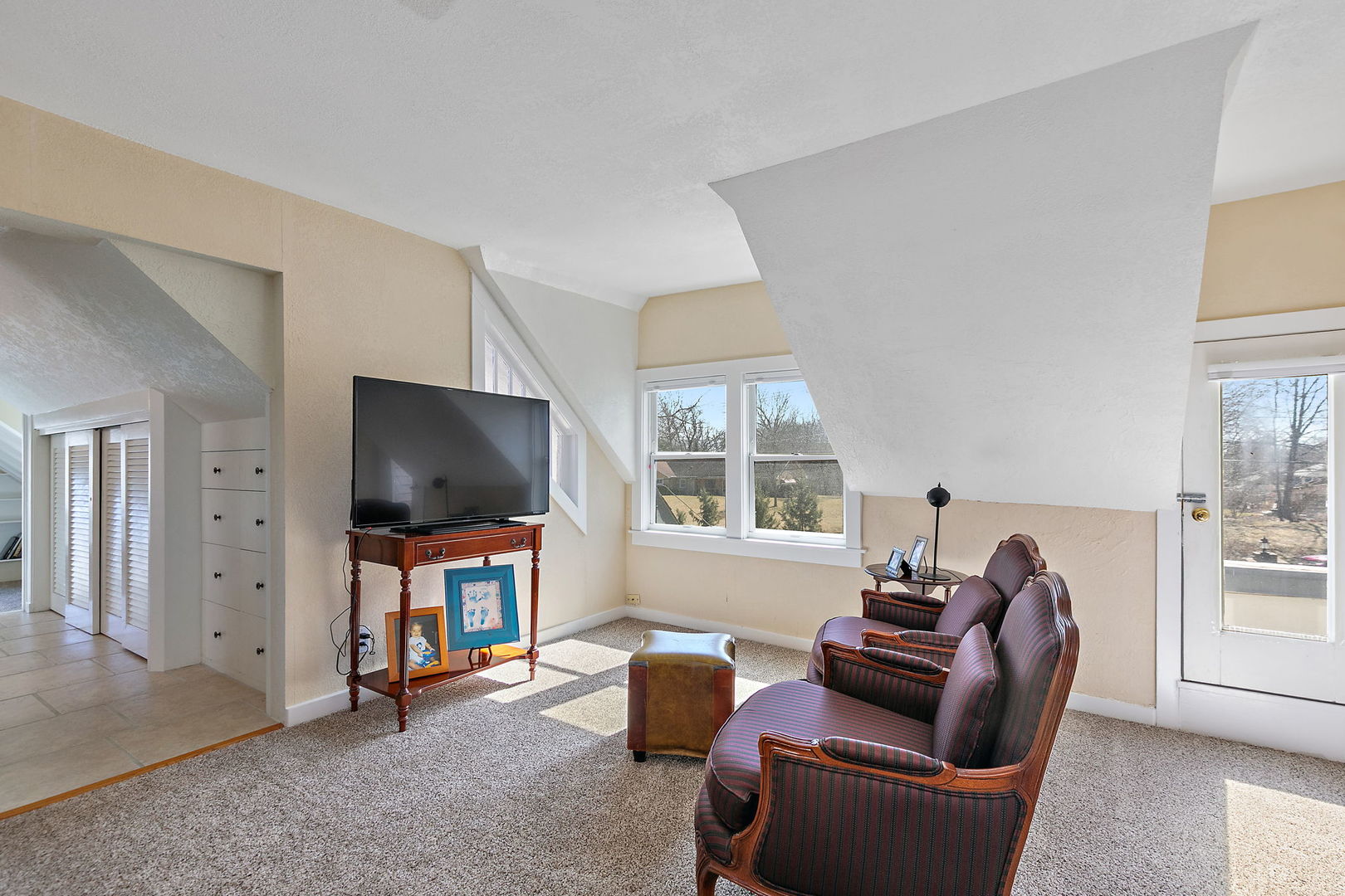 6610 West Hillside Road Crystal Lake, IL 60012 - Photo 28 of 45 Gallery Image 28