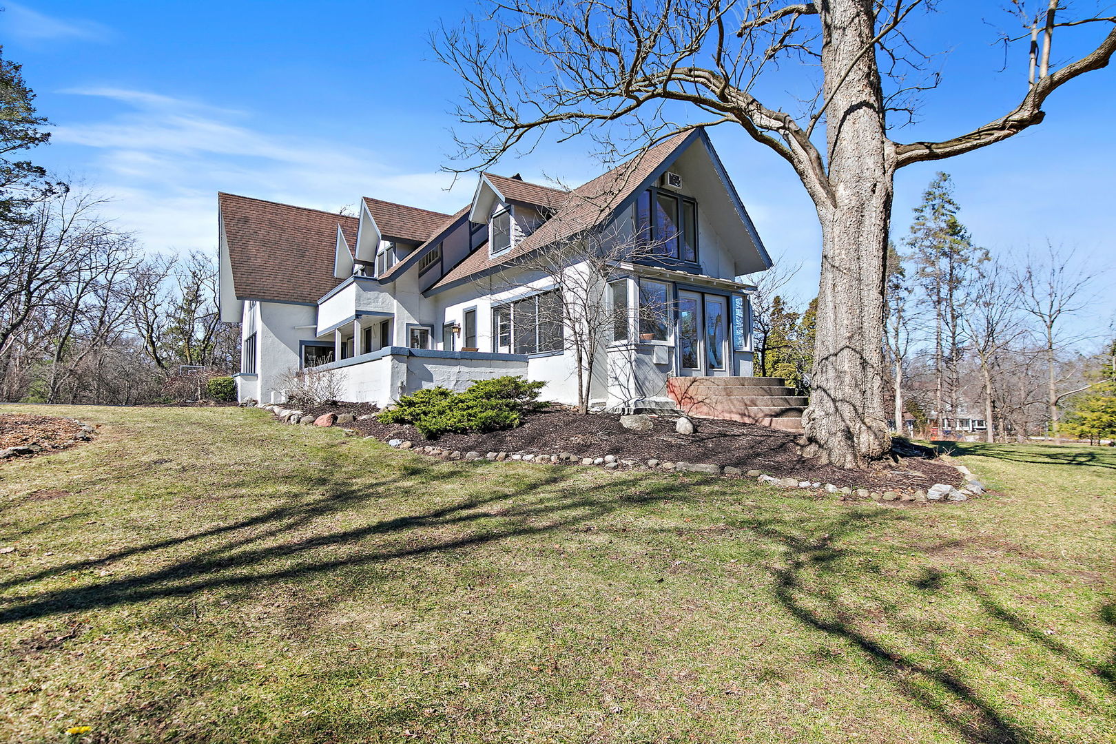 6610 West Hillside Road Crystal Lake, IL 60012 - Photo 34 of 45 Gallery Image 34