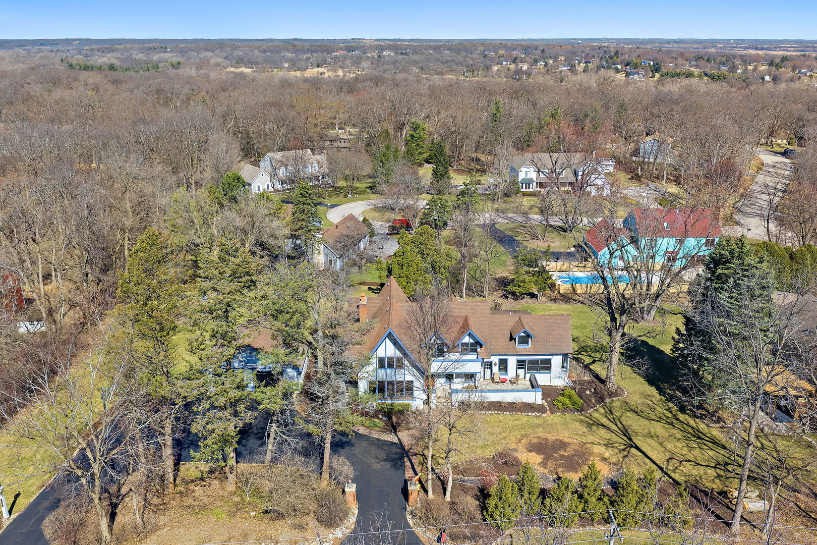 6610 West Hillside Road Crystal Lake, IL 60012 - Photo 39 of 45 Gallery Image 39