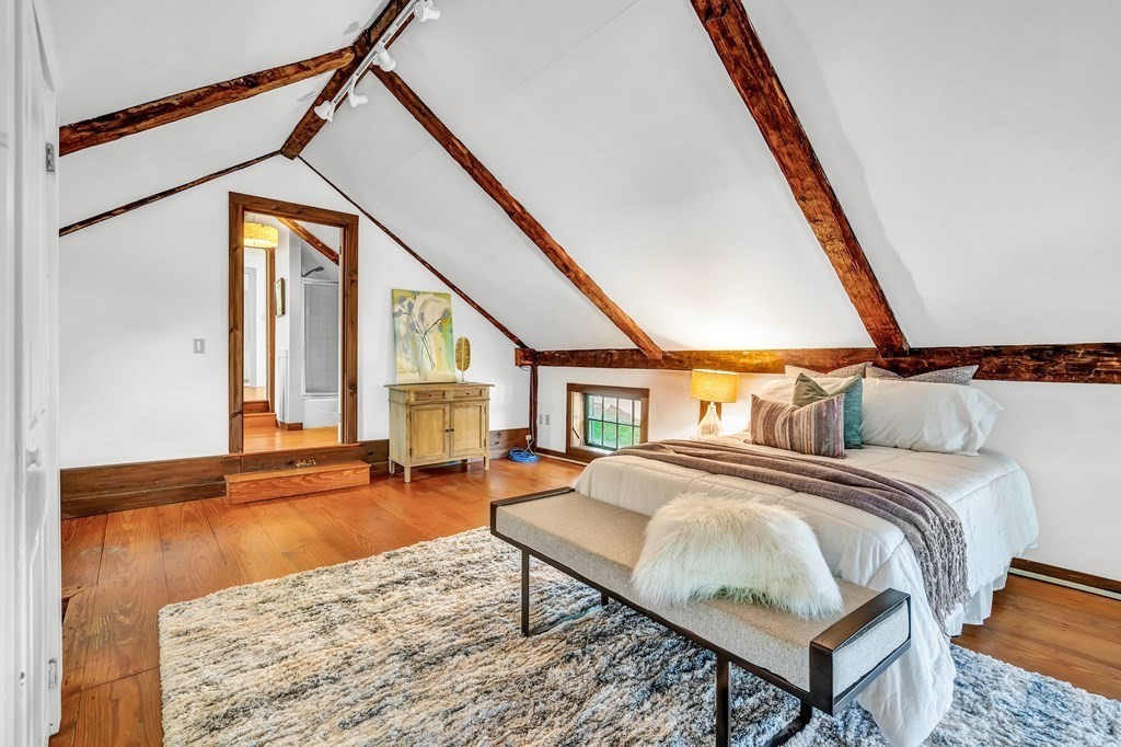 7 School Street Carlisle, MA 01741 - Photo 22 of 40