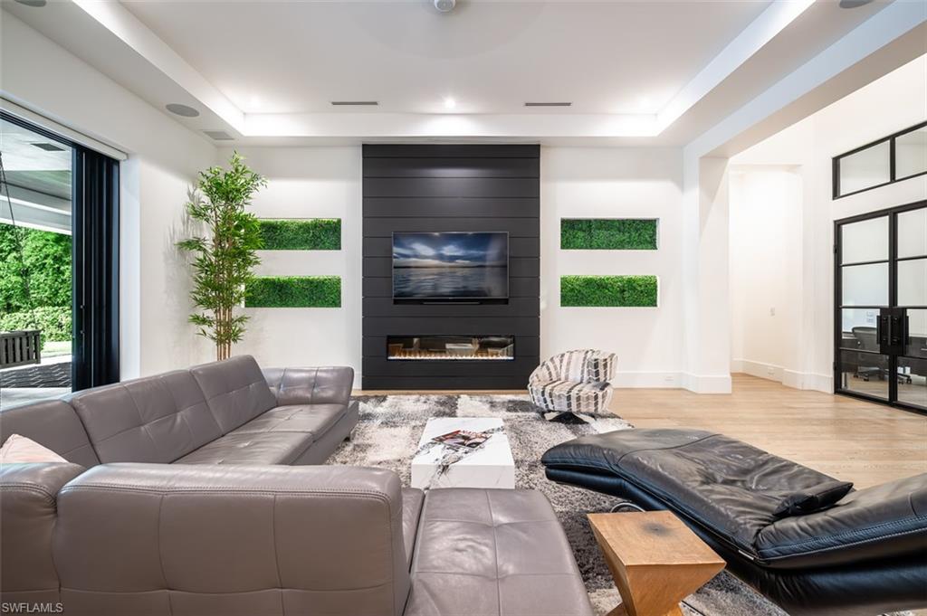 728 Carica Road Naples, FL 34108 - Photo 5 of 50 Gallery Image 5