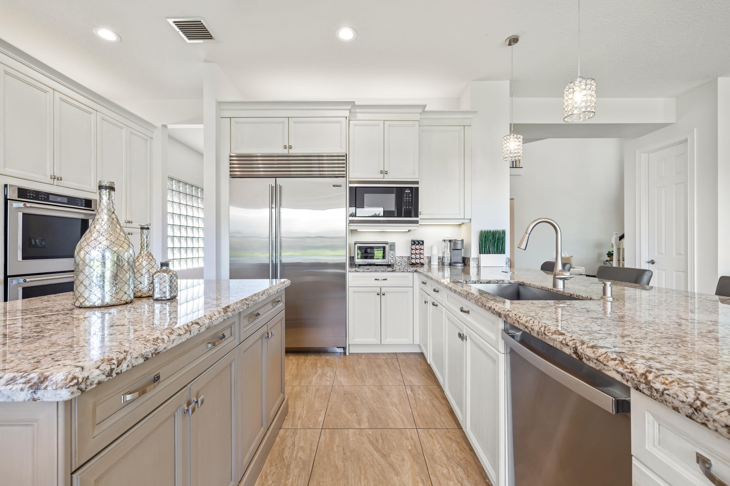 9590 Eden Roc Court Delray Beach, FL 33446 - Photo 14 of 65 19_et6a2506