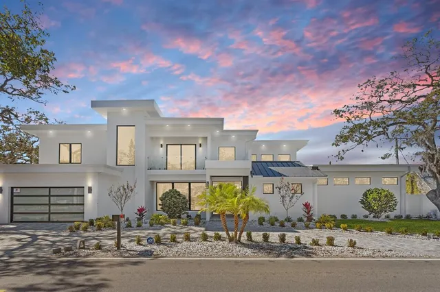 $2,961,700 | 2089 Arlington Street, Sarasota, FL 34239