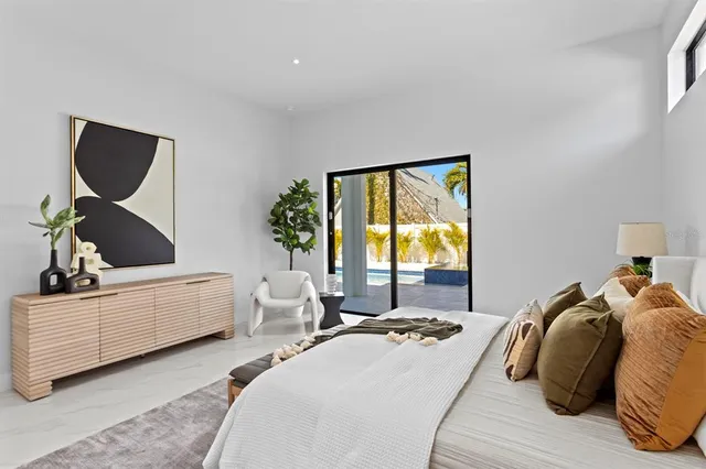 $2,961,700 | 2089 Arlington Street, Sarasota, FL 34239