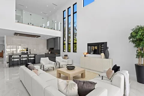 $2,961,700 | 2089 Arlington Street, Sarasota, FL 34239