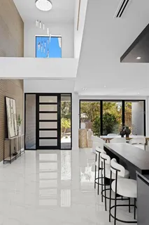 $2,961,700 | 2089 Arlington Street, Sarasota, FL 34239