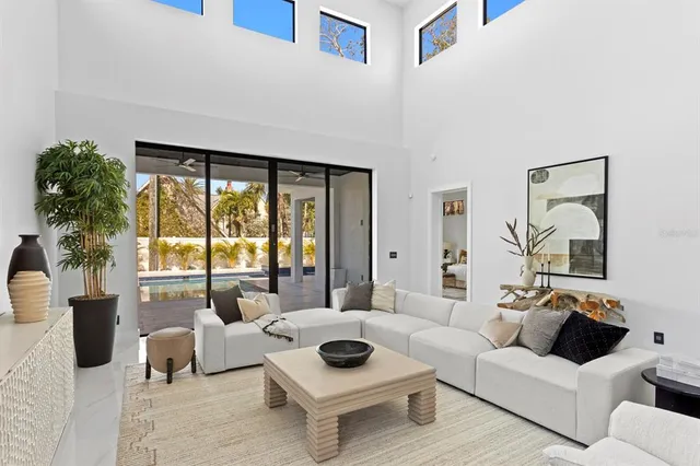 $2,961,700 | 2089 Arlington Street, Sarasota, FL 34239