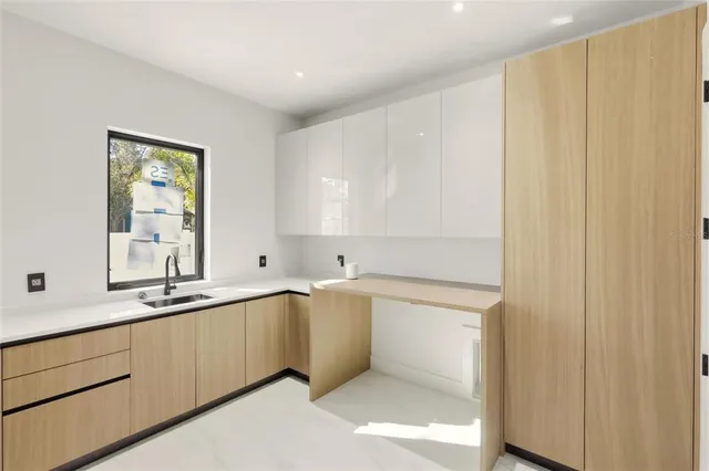 $3,175,000 | 2089 Arlington Street, Sarasota, FL 34239