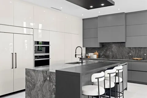 $2,961,700 | 2089 Arlington Street, Sarasota, FL 34239