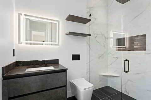 $2,961,700 | 2089 Arlington Street, Sarasota, FL 34239