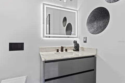 $2,961,700 | 2089 Arlington Street, Sarasota, FL 34239