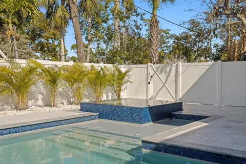 $2,961,700 | 2089 Arlington Street, Sarasota, FL 34239