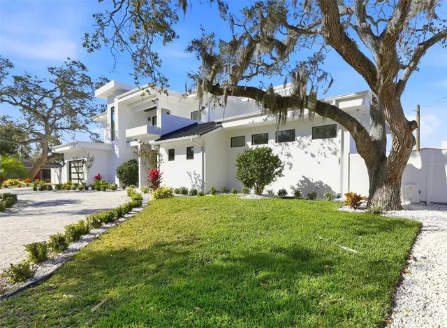 $3,175,000 | 2089 Arlington Street, Sarasota, FL 34239