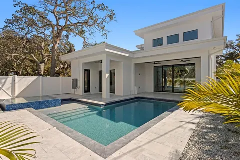 $2,961,700 | 2089 Arlington Street, Sarasota, FL 34239