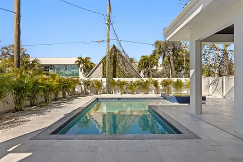 $2,961,700 | 2089 Arlington Street, Sarasota, FL 34239